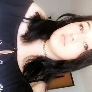 Meet your Posher, Åløra